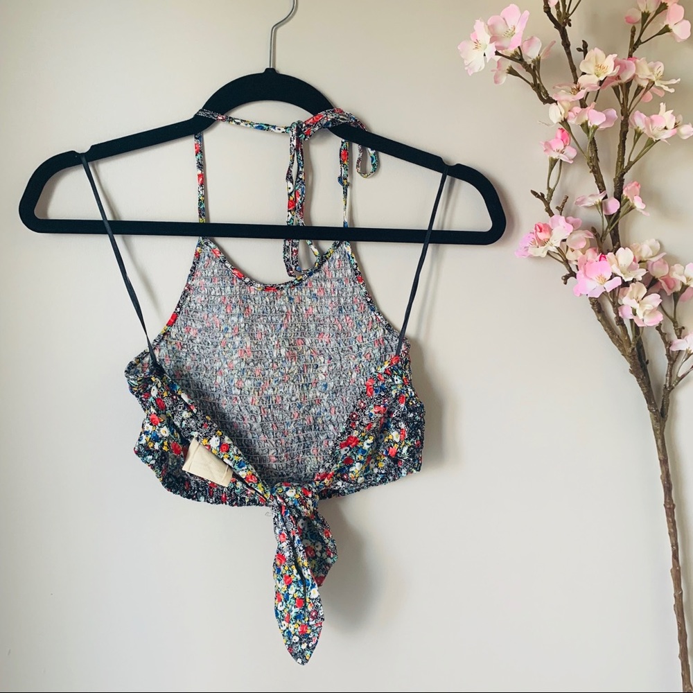UO / PINS & NEEDLES / SMOCK HALTER TOP - Picture 3 of 3